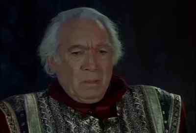 Father. - Hercules in the Maze of the Minotaur