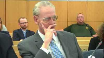 FAYE: And he was
smiling at them, - Killer Cases