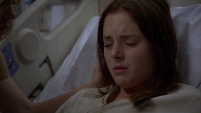 Faye: Iris, why
didn't you ever tell me? - House