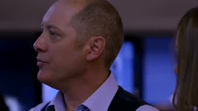 FBI. Hands. Tranquilo, papi. - The Blacklist