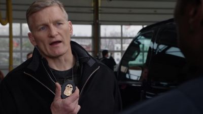 FBI. - Chicago Fire