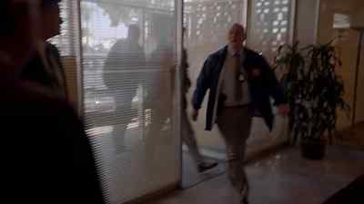 FBI. We have a warrant
for Modesto Cunanan. - American Crime Story