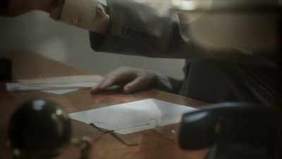 - FDR hands the idea over
to the US Army Air Force, - The UnBelievable with Dan Aykroyd