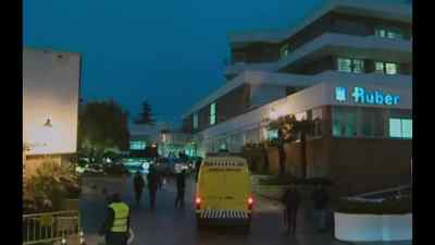 FEBRUARY 2005
RUBER HOSPITAL, MADRID - Beckham