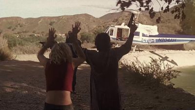Federal agent! Drop your weapons!
Put your hands in the air! - 24