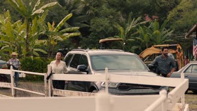 Federal agents. - NCIS: Hawai'i