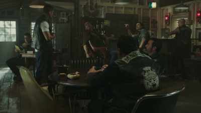 Feeding 60, 70 people. - Mayans M.C.