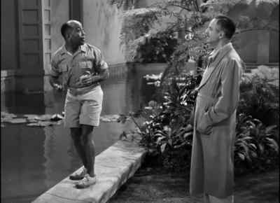 - Feeding the fish?
- Yes, Sir. - Mr. Peabody and the Mermaid