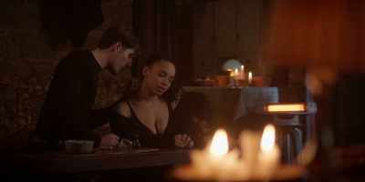 ♪ Feel the fire burning ♪ - Vampire Academy