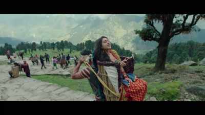 "Feels like a sin.." - Kedarnath