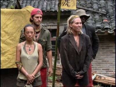Fei long getting your first look at the new zhan hu. - Survivor