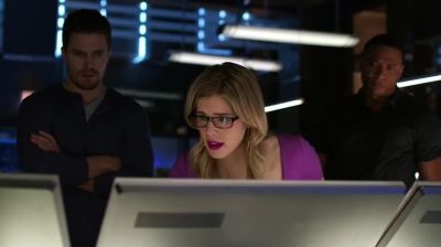 Felicity: Ray,
where are you? - Arrow