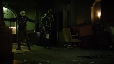 Felicity: What's going on? - Arrow