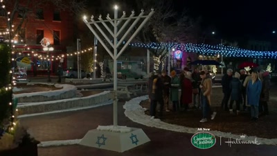 - Feliz festas.
- Feliz fe… - Hanukkah on Rye