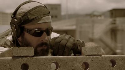 Fellas, I got Rosita. - Hawaii Five-O