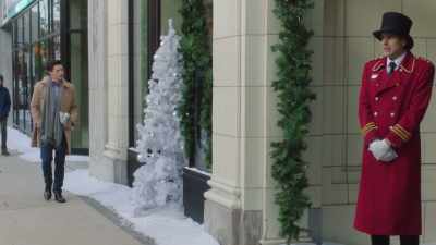 (festive jazz music) - Christmas 9 to 5