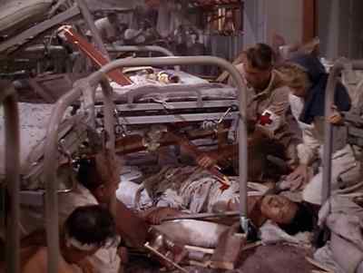 - Fetch my hemostats.
- Yes, doctor. - The Story of Dr. Wassell