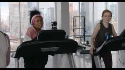 Fifteen seconds. Keep going.
Every rep counts. Every rep. - Inventing Anna