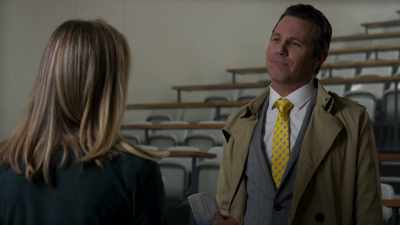 - Fifty thousand dollars. For what?
- To share your expertise. - Deep Blue Sea 2