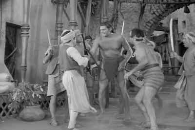 Fight Nazis - Tarzan Triumphs