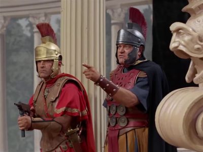 Fight, you two. - Star Trek