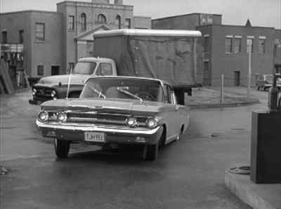 - Fill it up please. High gas*.
- Yes, sir. - Alfred Hitchcock Presents