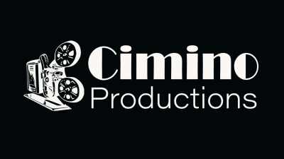 (film reel whirring) - Amor Emanuelle