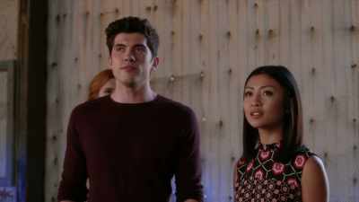 'Filmed right here
on this very stage.' - Famous in Love