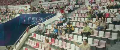 Final call for the men's
T36 to 38 4x100 m relay. - Zero to Hero