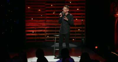 "Finally, my Uncle Fabrizio
was, like, 'Fuck this shit!' - Neal Brennan: 3 Mics