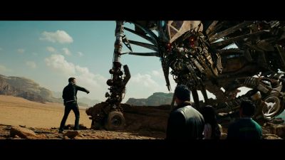 Find the doorway - Transformers: Revenge of the Fallen