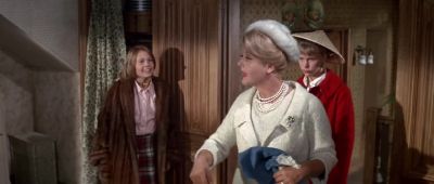 Fine thank you What are you doing playing Chinese - The World of Henry Orient