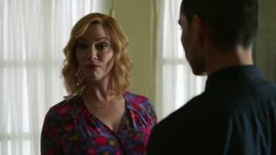 - Fine, yeah.
Fine. - Good Girls