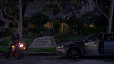 Fine. You're right. - House