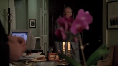 Finishing a call. I spoke to Andy. - The West Wing
