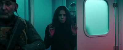 [Finn and Cecily gasp, scream] - SAS: Red Notice