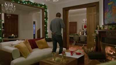 FIONA:
Hi, Patrick. Is, um, now
a good time to talk? - The Secret Gift of Christmas