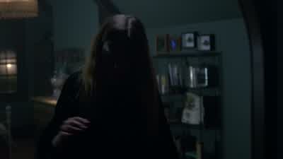 Fiona? I think I need to go to the hospital. - American Horror Story