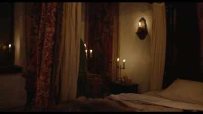 - [fire crackling] - Anne Boleyn