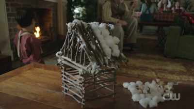 - [fire crackling] - The Waltons' Homecoming