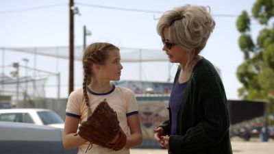 Fire it in there, baby. - Young Sheldon