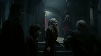 Fire Murder Angry mob Run - Dark Shadows