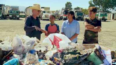 FIRING IN THREE, TWO, ONE... - Mythbusters Jr.