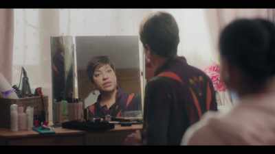 First they ask for photos
and then you send them, - Girl in the Video