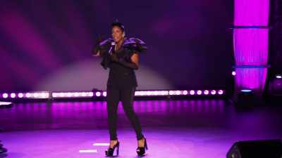 First Black celebrity
to admit he had COVID - Sommore: Queen Chandelier