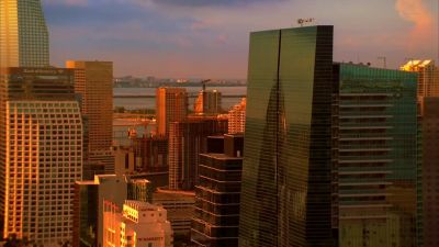 First, you didn't see him. - CSI: Miami