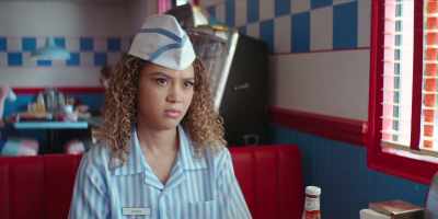 First I get startup money.
I'm gonna take that downtown-- - Good Burger 2