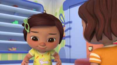 ♪ First I take a lace ♪ - CoComelon Lane