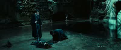 First, I want to thank you, Harry. - Harry Potter and the Chamber of Secrets