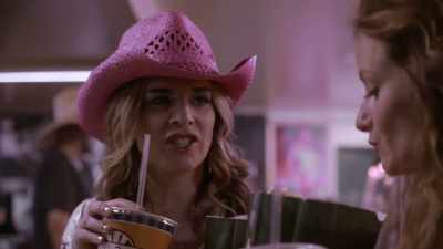 First, I want to wrap my lips - Barbie & Kendra Crash Joe Bob's Drive-In Jamboree!